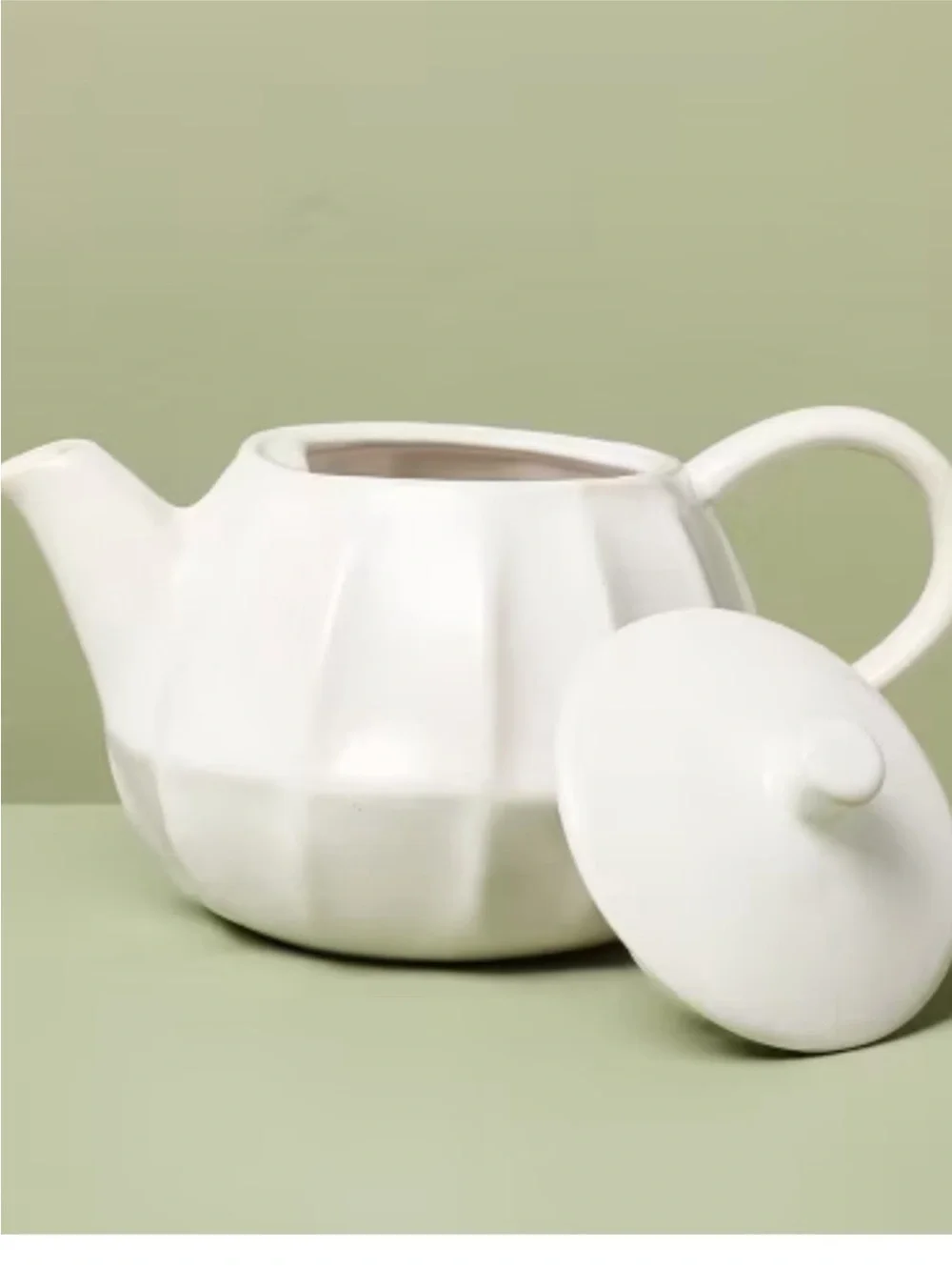 NWT 44 fl oz Stoneware Teapot Sour Cream - Hearth & Hand with Magnolia